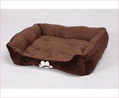 HappyCare Textiles reversable rectangle pet bed 