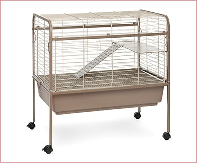 Prevue Pet cage for guinea pigs