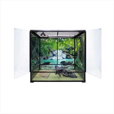 Carolina Custom Cages Terrarium