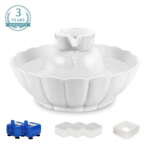 white ipettie Water Fountains for Cats and Dogs Pet with water flowing and accessories 
